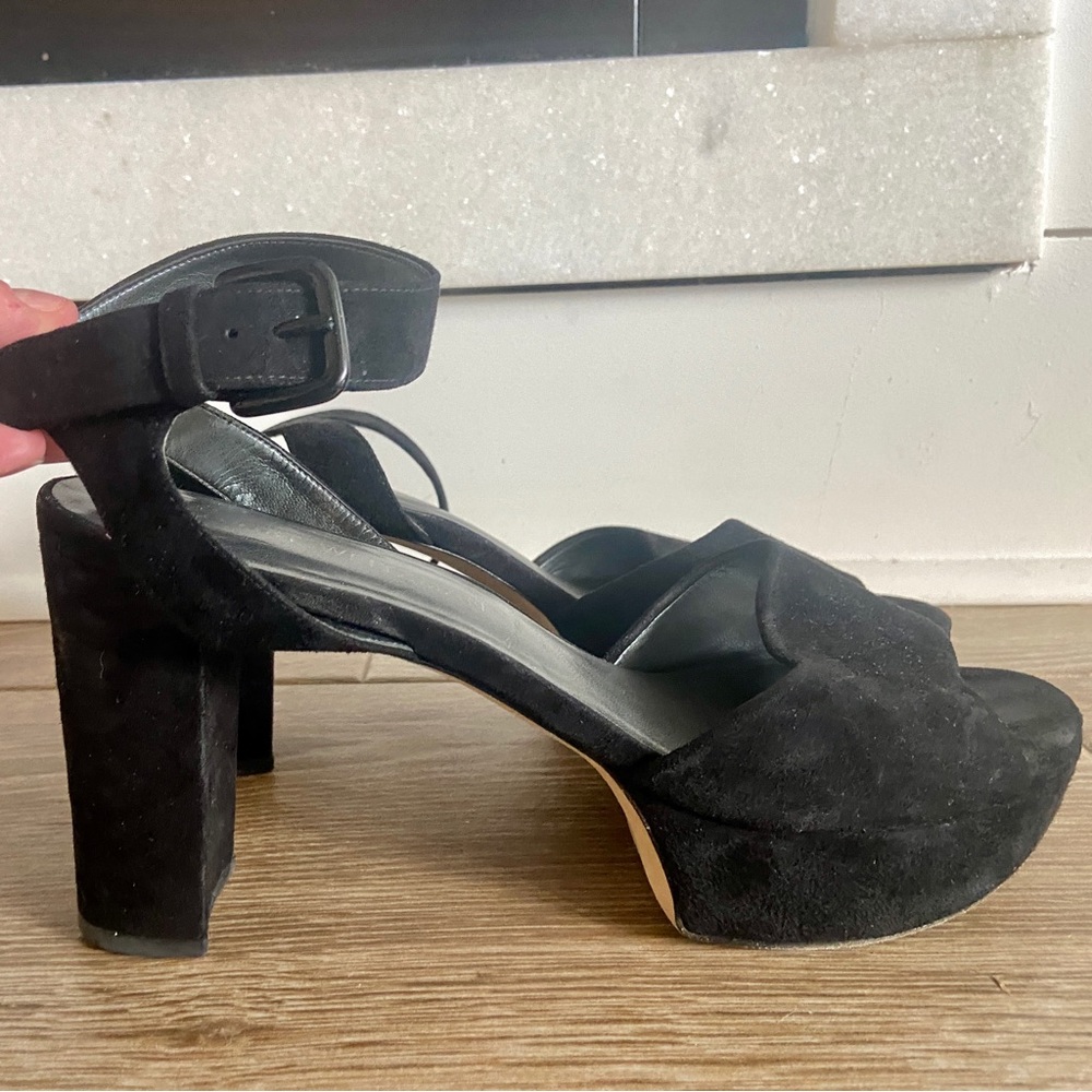Stuart Weitzman Black Suede Strappy Platform Sandal. Size 10 - Picture 2 of 8